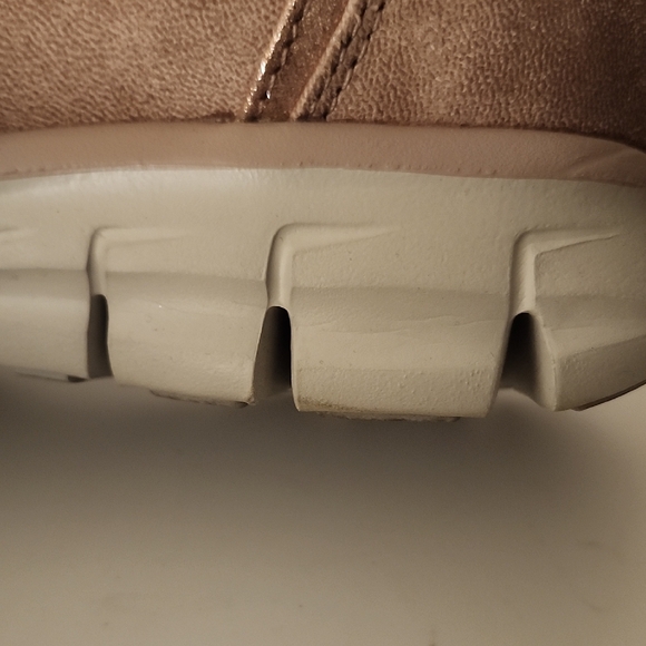 Skechers Synergy Hiker Boots - Picture 9 of 12